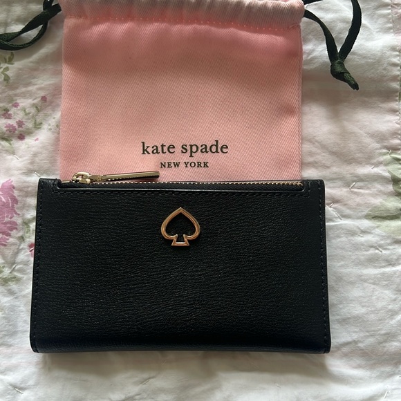 Kate Spade wallet NEW two toned - Picture 1 of 5